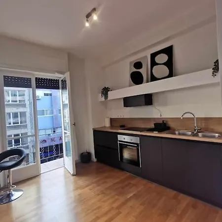 Cdv Stylish Flat Apartment *